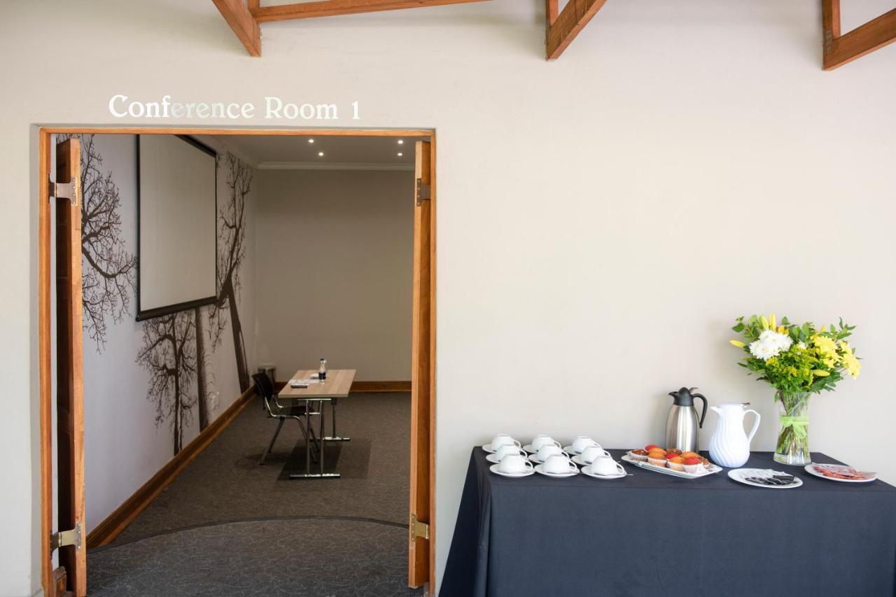 Palm Park Hotel Lephalale エクステリア 写真
